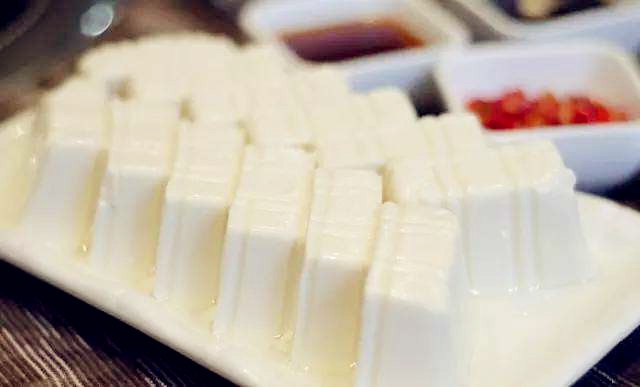 人体成分分析仪告诉你健康美丽吃啥呦~吃豆腐啊!